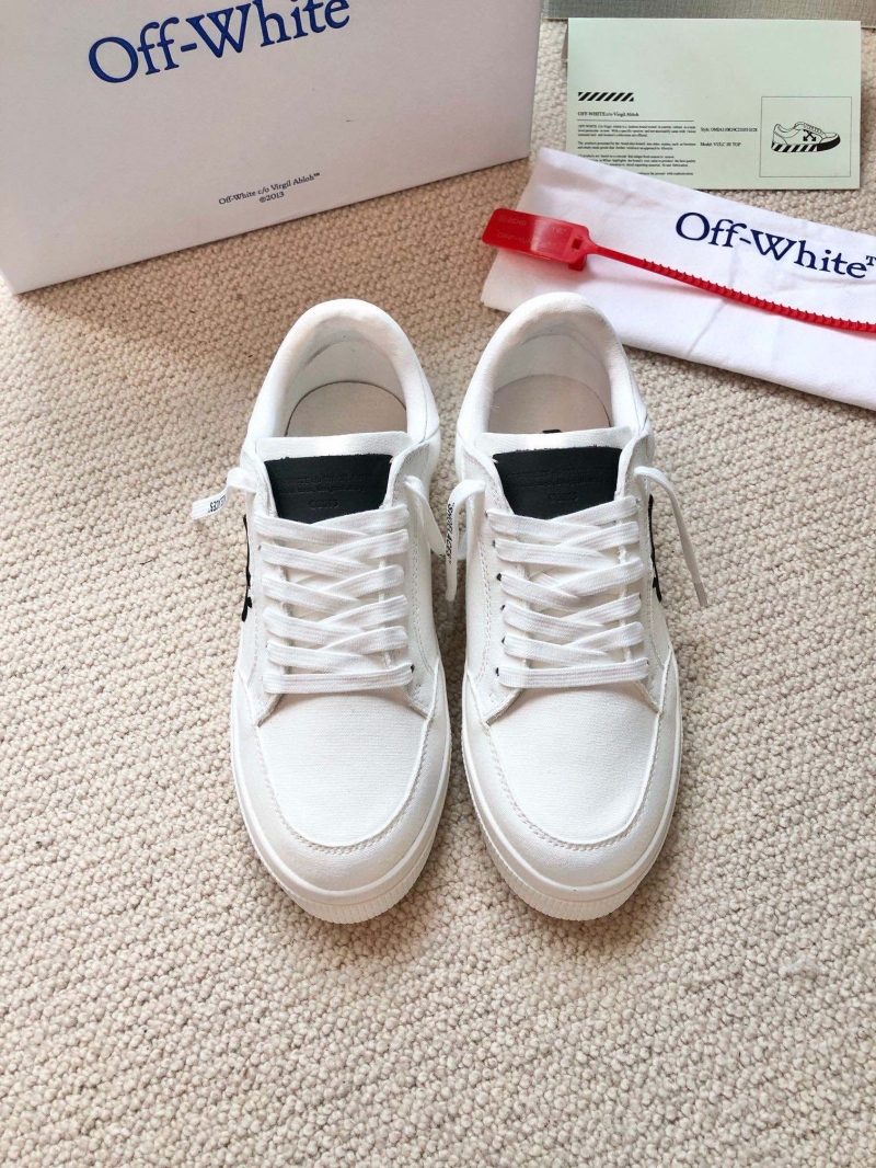 Off-White Sneakers